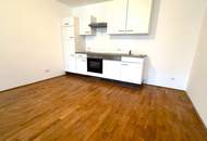 U3-NÄHE, LORYSTRASSE, sonnige 74 m2 Neubau mit 8 m2 Balkon, 2 Zimmer, Wohnküche, Wannenbad, Garage möglich, 3. Liftstock