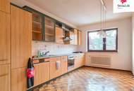 Sanierungsbedürftiges Familienhaus in Stattegg bei Graz