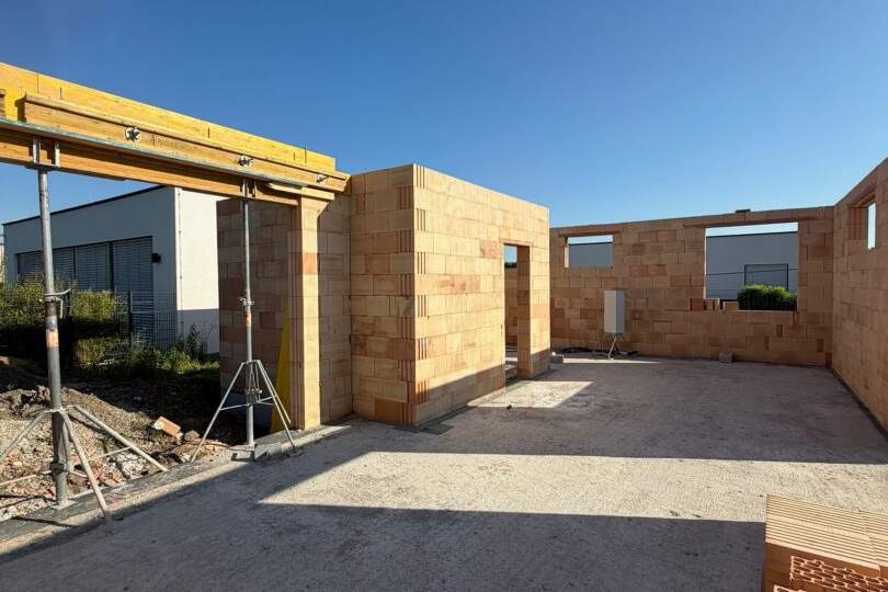 Exklusiver Bungalow am Neufelder See – ca. 100 m² Wohnfläche mit Garten und Seezugang, Haus-kauf, 120.000,€, 2491 Eisenstadt-Umgebung