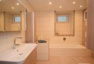 Modern saniertes Wohnhaus mit viel Platz in Mank