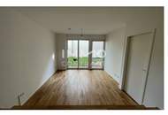 Ruhige 2 Zimmer mit Eigengarten in top Lage!