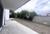 Erstbezug !! Traumhafte Doppelhaushälfte , Wohnkeller mit Garten und 2 Stellplätzen!