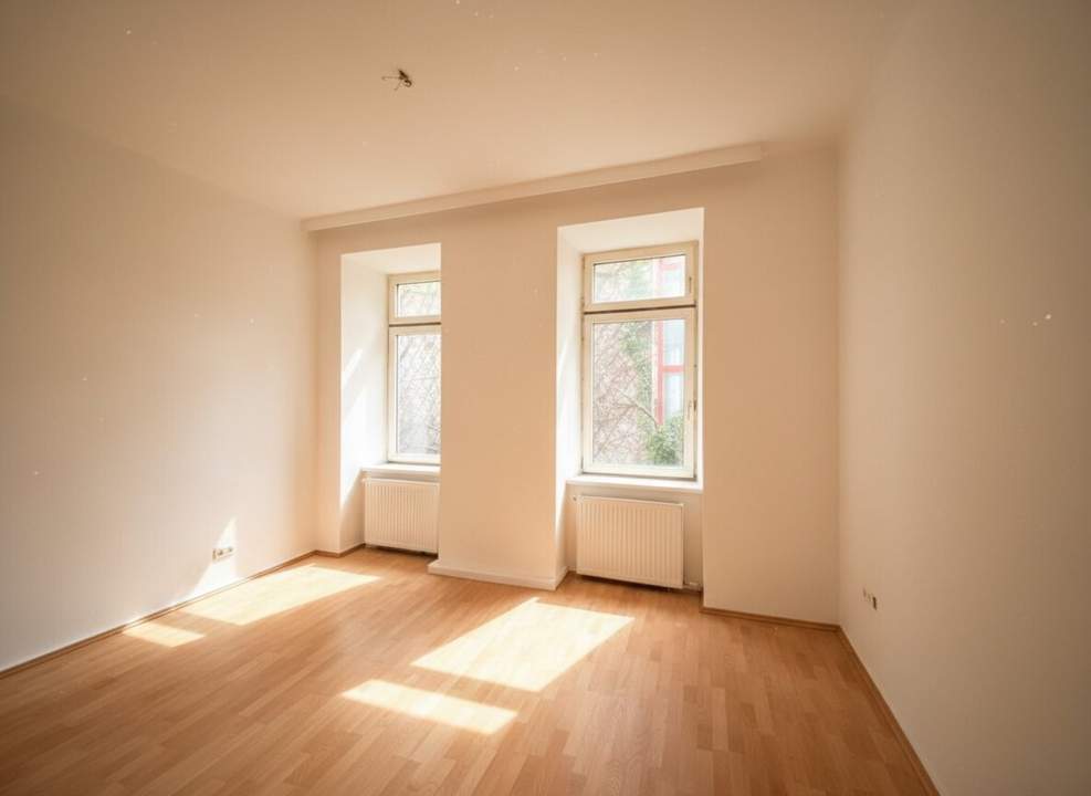 MITTEN im STUWERVIERTEL! ALTBAU zu RENOVIEREN, HOFRUHELAGE!