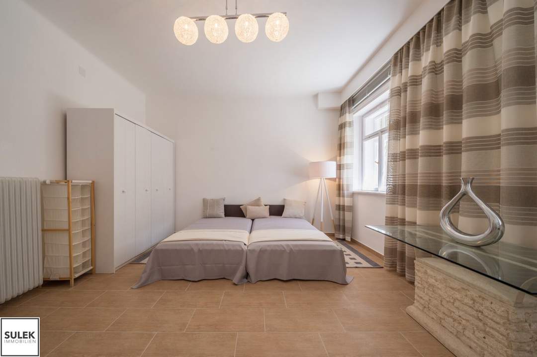 charmante, modernisierte & vollmöblierte Wohnung in Grinzinger Villa ab 01.11. // cosy, fully furnished apartment in an luxury Villa of 1914