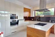Design, Raum und Prestige - Ein Haus und ein Ausblick, die begeistern!