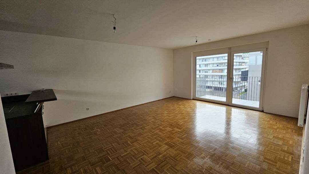 Modern, geräumig und unbefristet: 2-Zimmer-Wohnung mit Balkon!