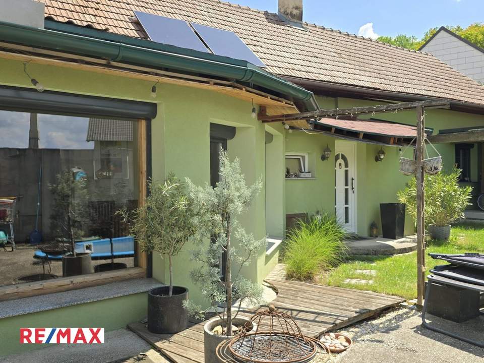 "Landhaus mit Flair und Innenhof"
