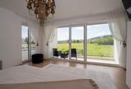 Luxuriöses Wohnen über zwei Etagen mit traumhaftem Garten und Pool - 293 m² WOHNFLÄCHE – EXKLUSIVE LAGE – SOFORT VERFÜGBAR!