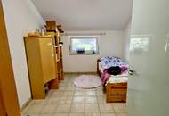 GROSSZÜGIGE VILLA IN BOCKFLIEß MIT 11 ZIMMER, POOL, DOPPELGARAGE UND WUNDERSCHÖNEM GARTEN