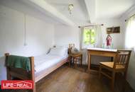 Ursprüngliches Innviertler Bauernhäusl in herrlicher Landschaft