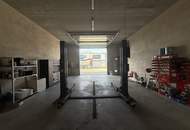 Werkstatt, Halle im Industriezentrum nahe OutletCenter