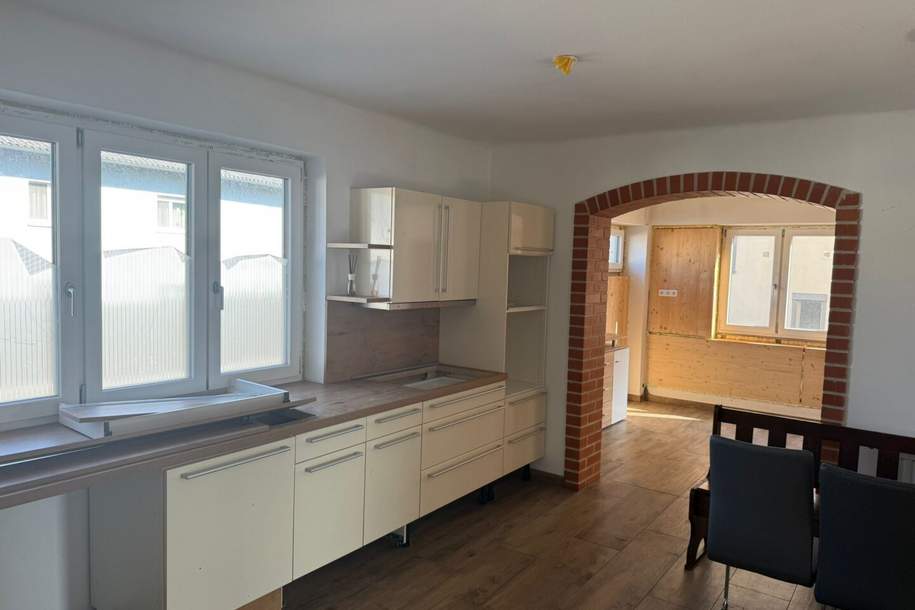 ***OffENES BIETERVERFAHREN*** Vielfältiges Mehrfamilienhaus in Gunskirchen: Renovierungsbedürftig, viel Potenzial!, Haus-kauf, 250.000,€, 4623 Wels-Land