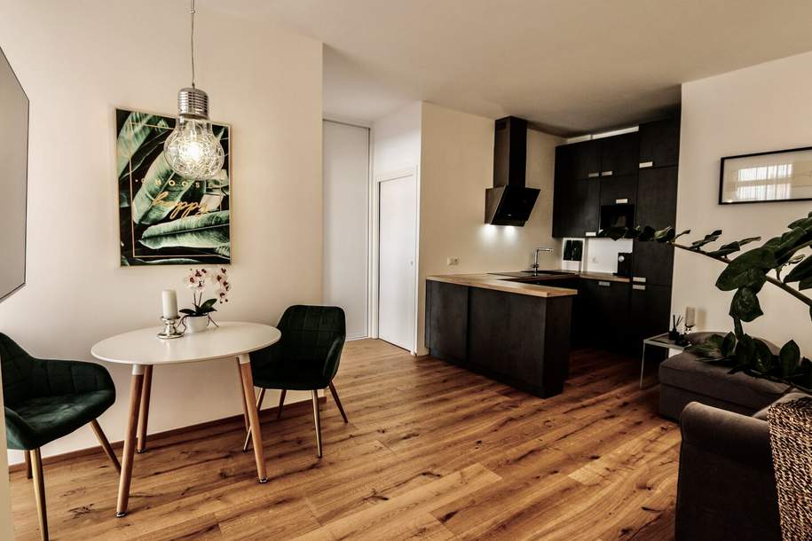 Hideaway im Innenhof - Großartige, vollmöblierte 2-Zimmer-Wohnung in klassischem Gründerzeithaus in U-Bahn-Nähe, Wohnung-kauf, 230.000,€, 1160 Wien 16., Ottakring