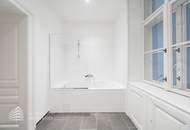 Grosszügige helle 2-Zimmer Altbau-Wohnung in zentraler Lage