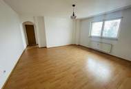Praktische 2‑Zimmer‑Wohnung mit Einbauküche und Stellplatz