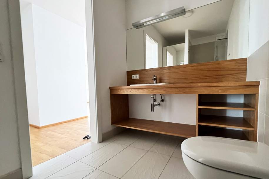 Neuwertige Mietwohnung mit Blick auf Schloss Wallsee, Wohnung-miete, 946,50,€, 3313 Amstetten