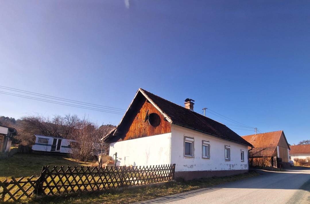 Haus mit Nebengebäude im idyllischen Südburgenland.