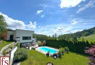 Exquisites Wohnhaus mit schönem Garten und Pool, Ruhelage mit Fernblick