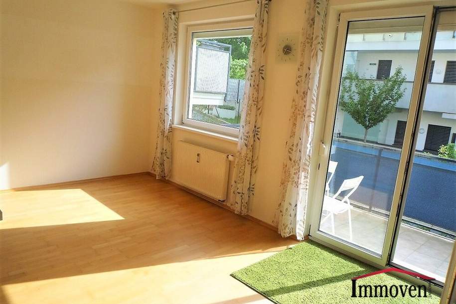 Sehr schöne 2-Zimmerwohnung mit Balkon und Garagenplatz in erhöhter Lage in Waltendorf (befristet vermietet bis 04.11.2027), Wohnung-kauf, 180.000,€, 8010 Graz(Stadt)