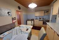 Gemütliches Haus in schöner Wohngegend mit Aussicht in sehr gepflegtem Zustand