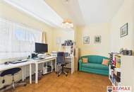 Großzügiges Ein- bzw. Zweifamilienhaus in unmittelbarer Nähe zum Bahnhof!