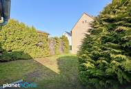 Entzückendes kleines Haus auf großem, sonnigem Grund