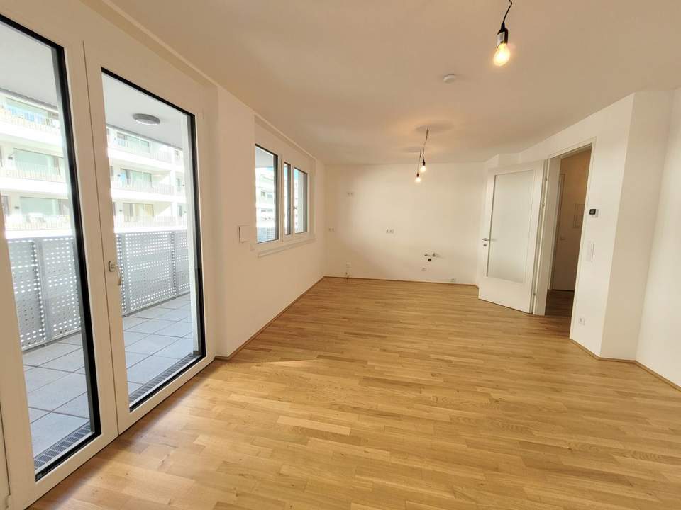 2 Zimmer mit großem Balkon - Erstbezug