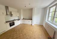 UNBEFRISTET - Helle, sanierte 2-Zimmerwohnung mit schönem Ausblick!