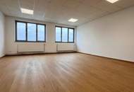 Neu sanierte Büroflächen (~ 16 m² bis ~ 227 m²) in der ehem. Kopal-Kaserne zu vermieten