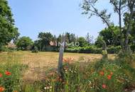 3,015 m2 großes aufgeschlossenes Grundstück in ruhiger und zentraler attraktiver Lage