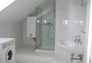 ERSTBEZUG nach RENOVIERUNG! CHARMANTES ALTWIENERHAUS NÄHE RUDOLFINERHAUS !