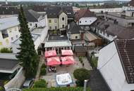 Anlageimmobilie 4,3% Rendite - Zinshaus-Anteil eines Wohn- und Geschäftshauses direkt am Marktplatz!
