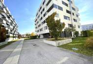Traumblick mit 52m² Terrassenfläche!!! 4-Zimmer-Dachgeschosswohnung direkt an der U3!!!