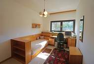 Eckreihenhaus mit Einfamilienhauscharakter in zentrumsnaher Aussichtsslage