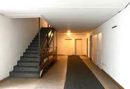 Innenhofseitige 2-Zimmer-Wohnung mit verglaster Loggia in U6-Nähe!
