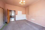 ++NEU++ 1,5-Zimmer Altbau-Wohnung (sanierungsbedürftig), viel Umbaupotenzial