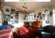 Charmante Altbauwohnung mit Eigengarten und Villenflair in Leonding