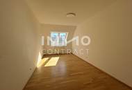 ERSTBEZUG - 4 Zimmer DG Wohnung mit Freifläche