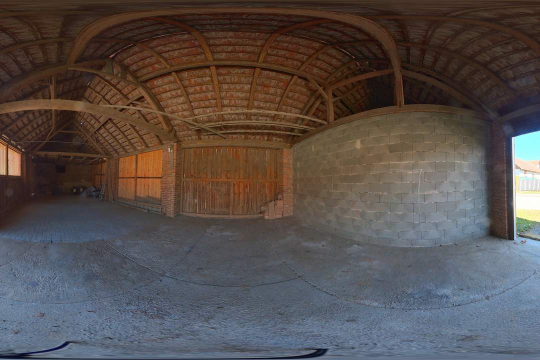 Saniertes Bauernhaus mit Garten und Scheune