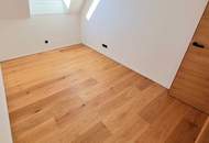 Lebensqualität pur im Dachgeschoss mit Terrasse und Garten! 4 Zimmer + Hochwertige Materialien + Viel Grün und Ruhe + Toller Blick! Ihr Rückzugsort mit WOW-Effekt!