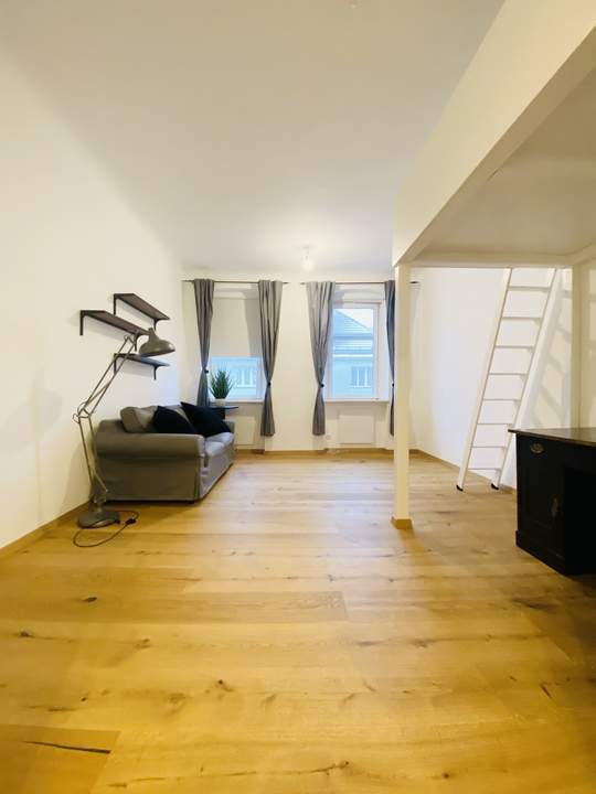 SANIERTE GARCONNIERE IN TOP LAGE - Nähe AKH und Elterleinplatz