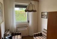 Sanierungsbedürftiges Wohnhaus in attraktiver Lage