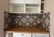 Gepflegte Garconniere mit Balkon | ALT-LIEFERING