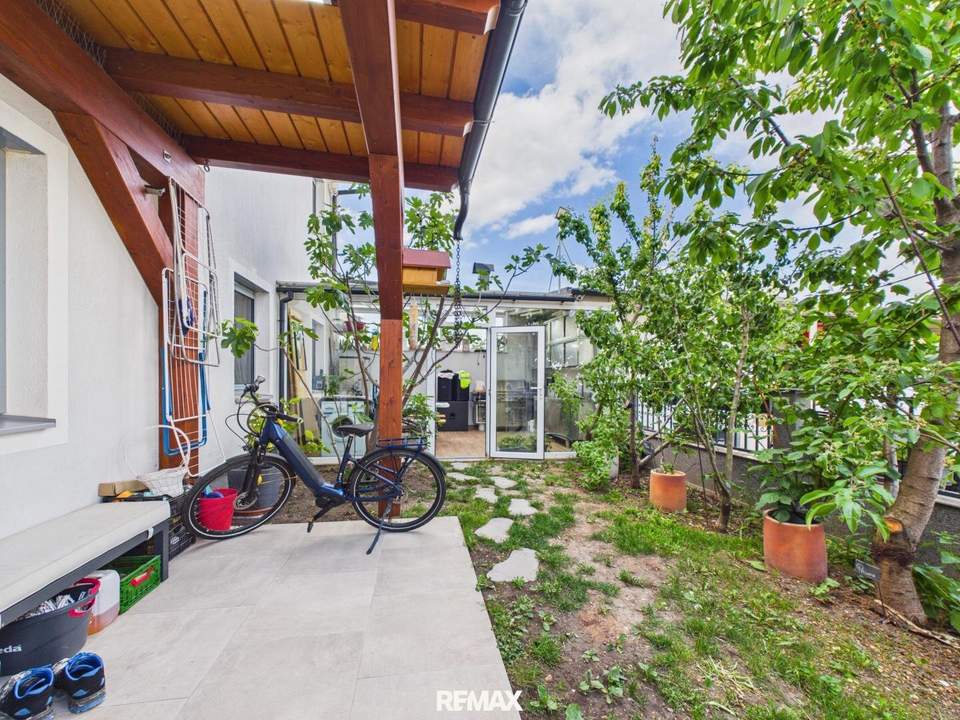 Neuwertige 3-Zimmer-Wohnung mit Garten, Terrasse &amp; Klimaanlage in Neusiedl am See!