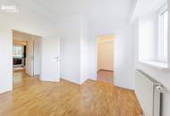 Schmuckstück - stilvolle Dachgeschosswohnung in der Turmvilla inkl. Garten