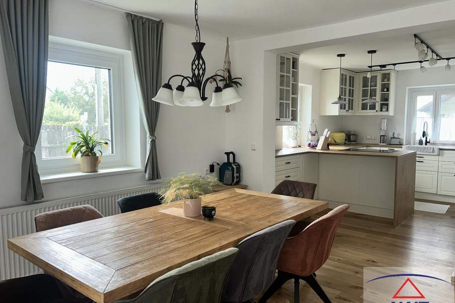 TOPLAGE: Liebevoll und umfangreich modernisiert!, Haus-kauf, 499.000,€, 4614 Wels-Land