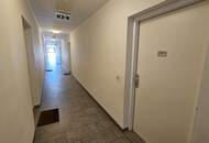 Zwei Zimmer Genossenschaftswohnung mit Balkon