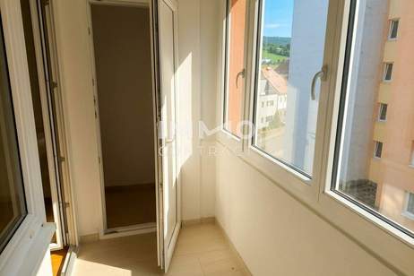 Charmante 3-Zi-Wohnung mit Loggia in Steyr, 76m², Badewanne, Dusche, Fernwärme!, Wohnung-miete, 737,66,€, 4400 Steyr(Stadt)
