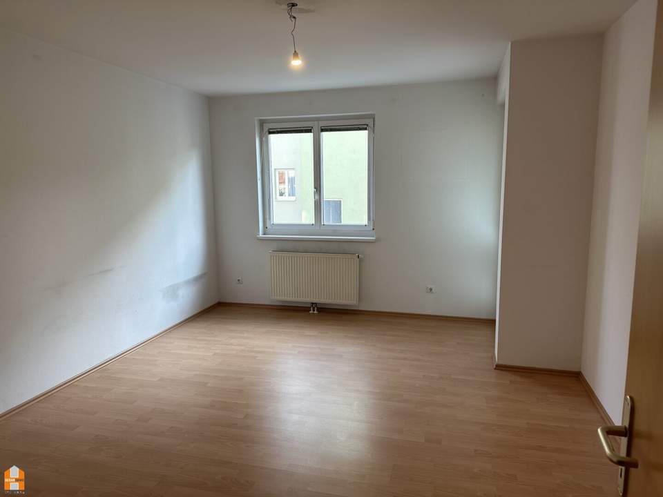 Wr. Neustadt, Pernerstorferstraße, 2 Zimmer Wohnung