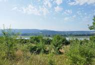 Baugrund an der Donau bei Melk mit Traumausblick bis zum Ötscher